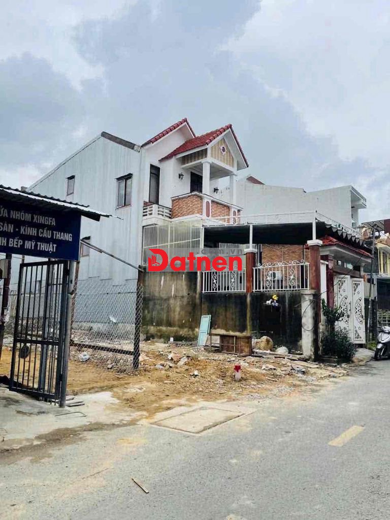 ĐẤT MẶT TIỀN DƯƠNG VĂN AN, Xuân Phú Tp Huế 121m2 za 3,x tỷ gần Uỷ Ban