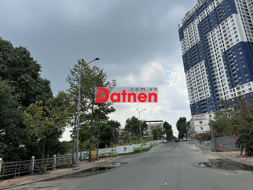 VIP MẶT TIỀN ĐẮC ĐỊA trong KDC CHÁNH NGHĨA, 9 chủ gửi phí 2%