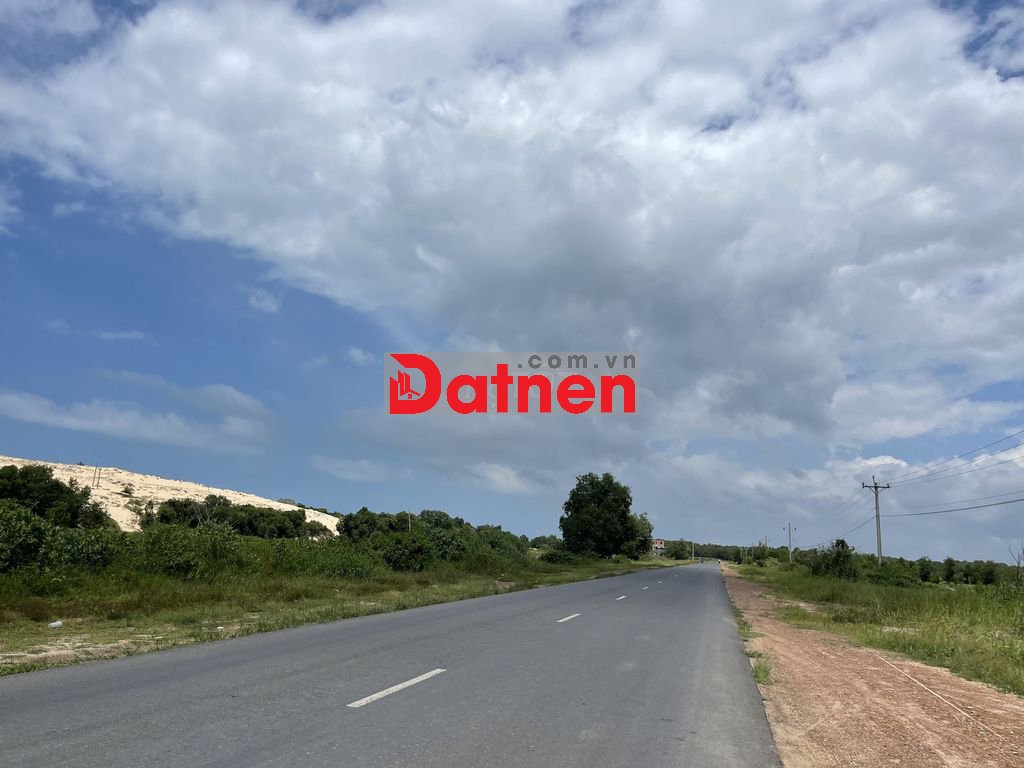 Bán gấp 47m đất ONT Mặt tiền Hùng Vương - Tân Tiến LaGi giảm 50% chỉ