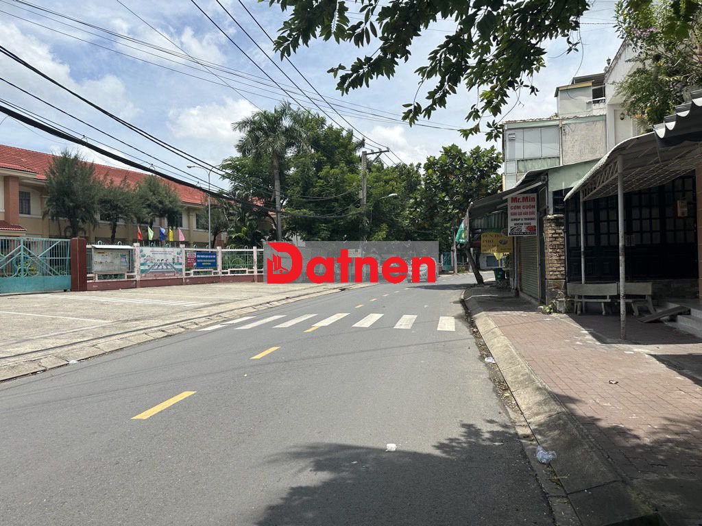 ĐẤT MẶT TIỀN THỤT Q9 – 1866m2 THỔ CƯ – TIỀM NĂNG CAO – GIÁ 150 TỶ TL