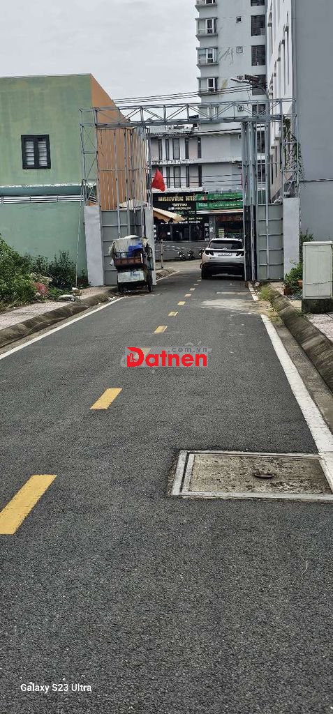 BÁN ĐẤT HẺM XE TẢI SÁT MT AN DƯƠNG VƯƠNG. DIỆN TÍCH 4M×13M CHỈ 4,65 TỶ