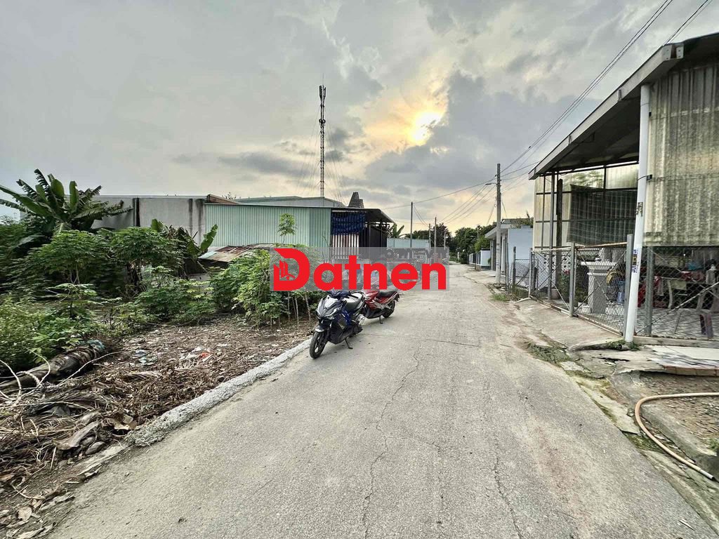 Đất nhánh dx005 Phú Mỹ 5x24,5 thổ cư 60m2