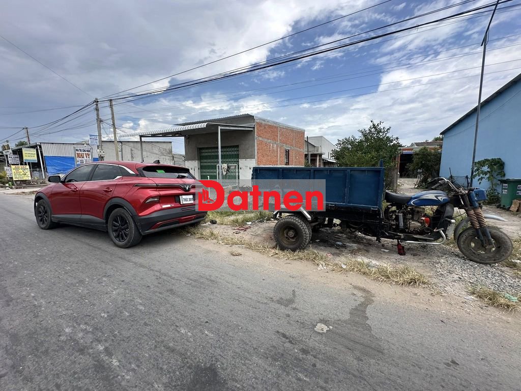 BÁN ĐẤT THỔ CƯ MẶT TIỀN – GẦN CỔNG CHÍNH KCN LONG GIANG