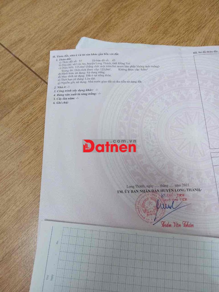 BÁN ĐẤT MẶT TIỀN