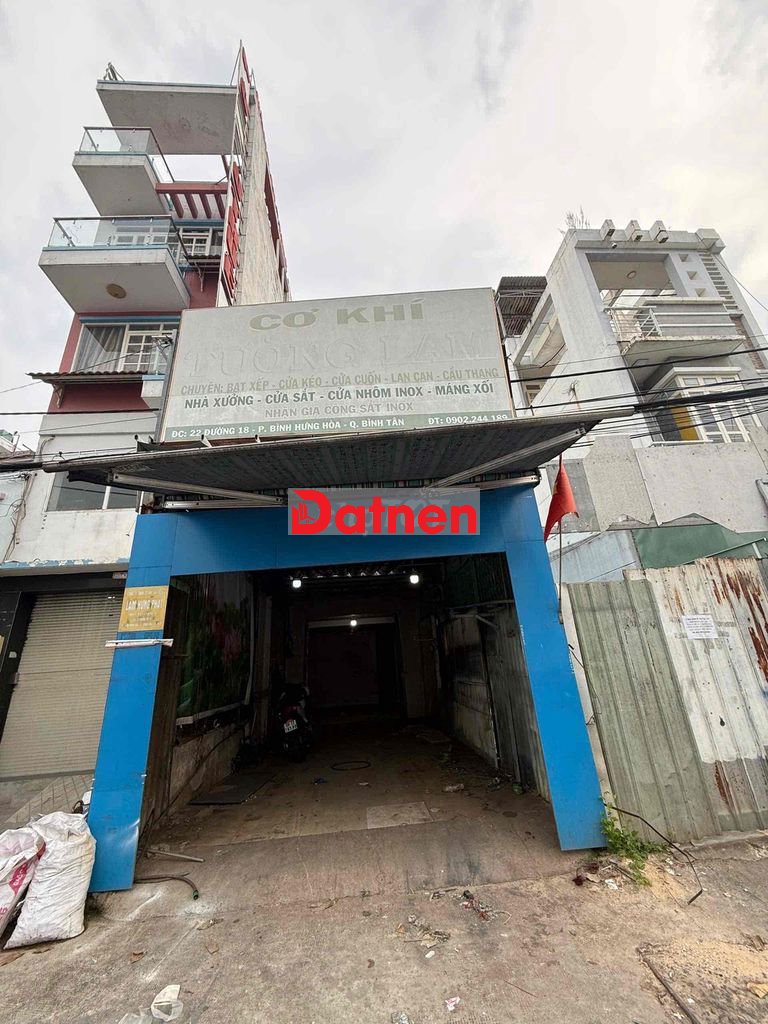 BÁN ĐẤT TẶNG NHÀ ĐƯỜNG M1 Rộng 32m- Ko LỘ GIỚI