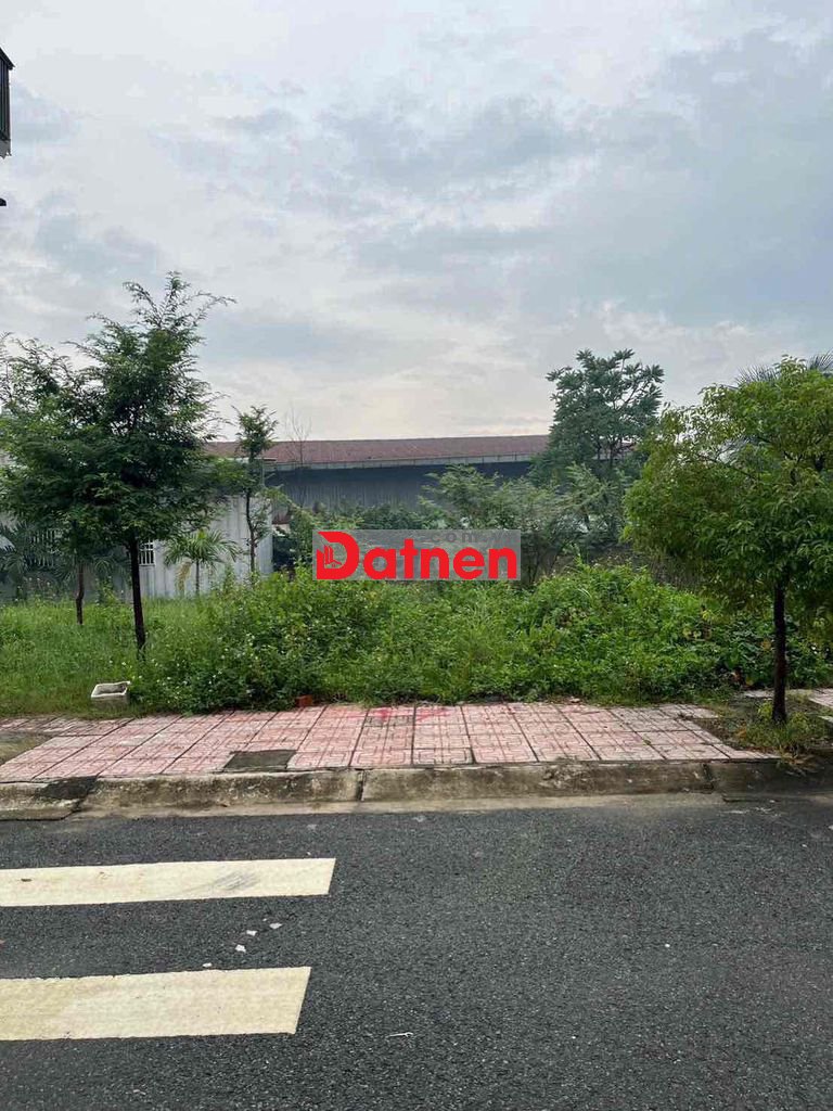 bán lô đất kdc nam an gần tt y tế dĩ an dt 67m2 giá đâu ty