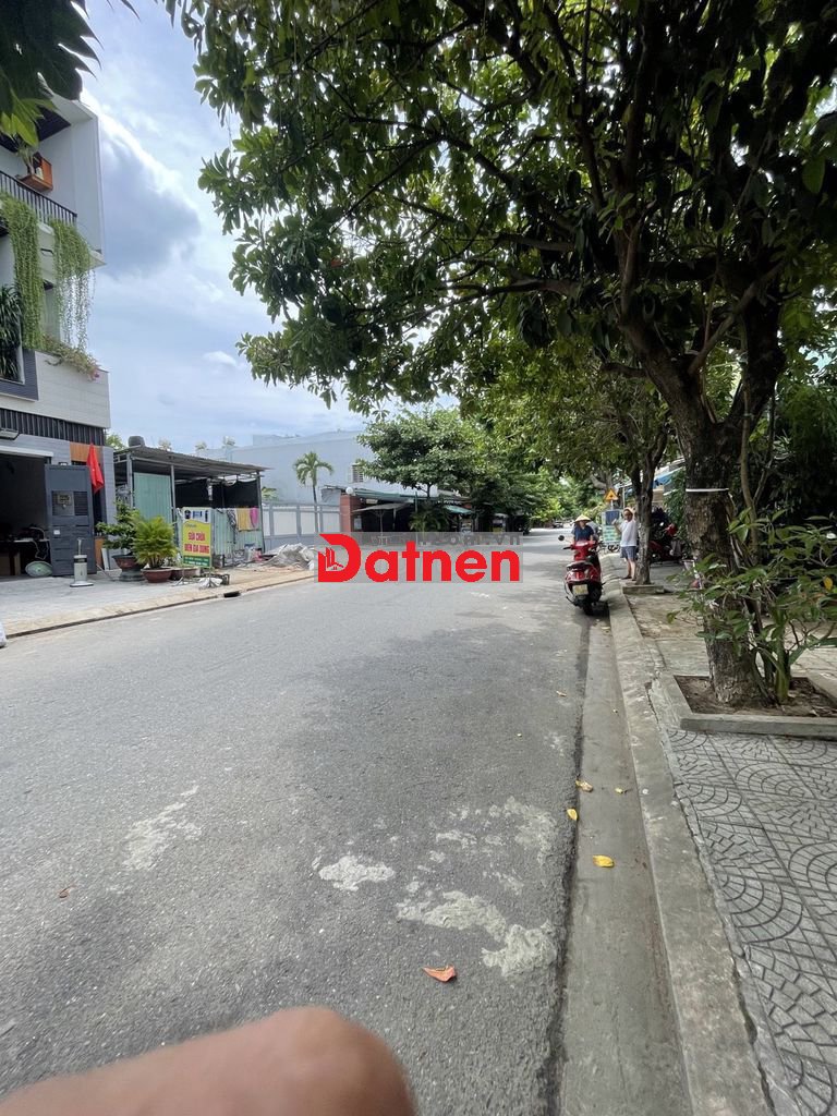 SIÊU PHẨM - LÔ ĐẤT MT BÙI VỊNH SONG SONG LÊ ĐẠI HÀNH GIÁ CHỈ 4.X TỶ