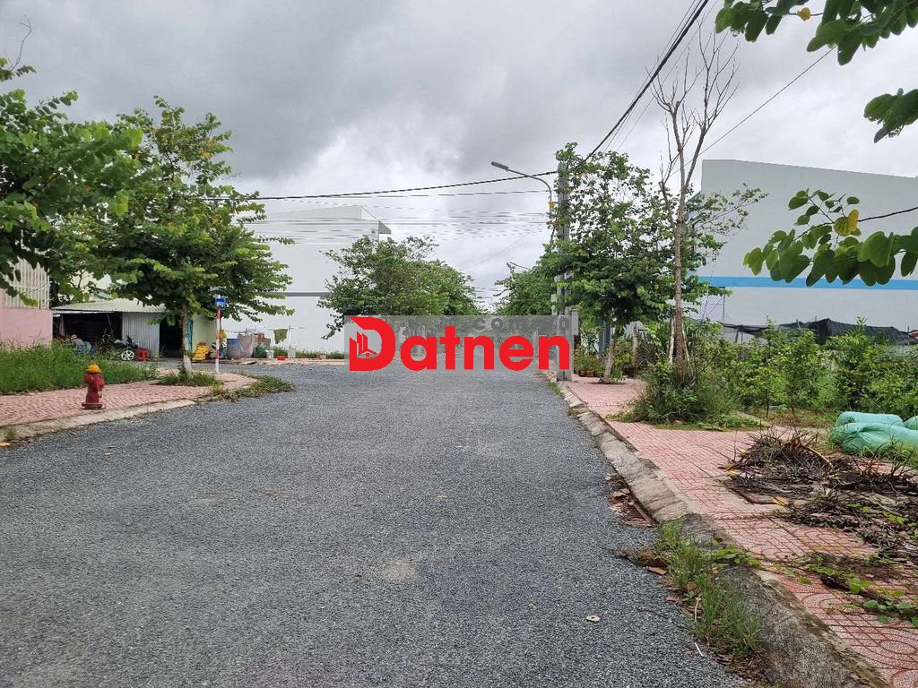 Đất sổ hồng full thổ Trường An