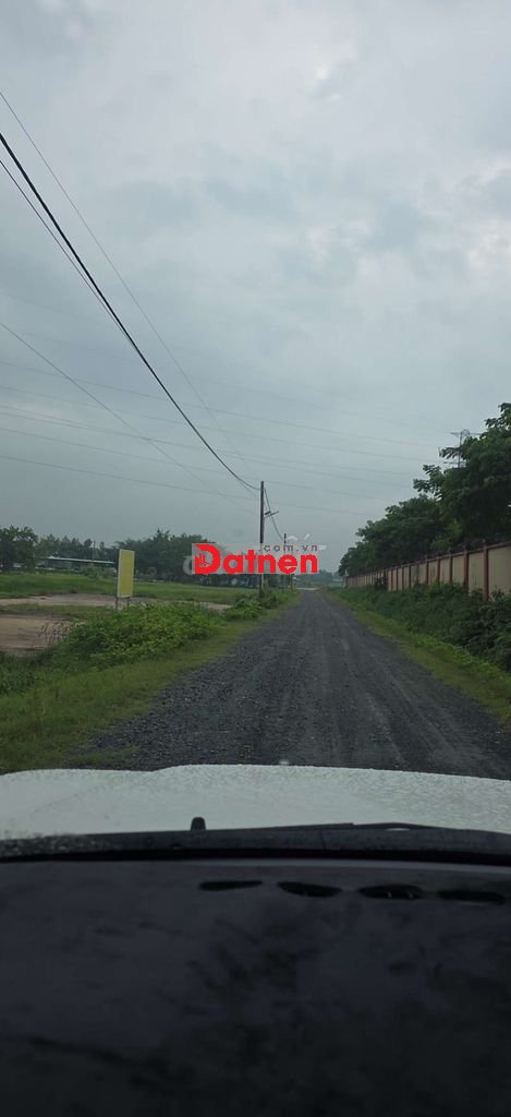 Đất chính chủ, có mặt tiền đường CẦU DÂY, bán gấp, thương lượng.