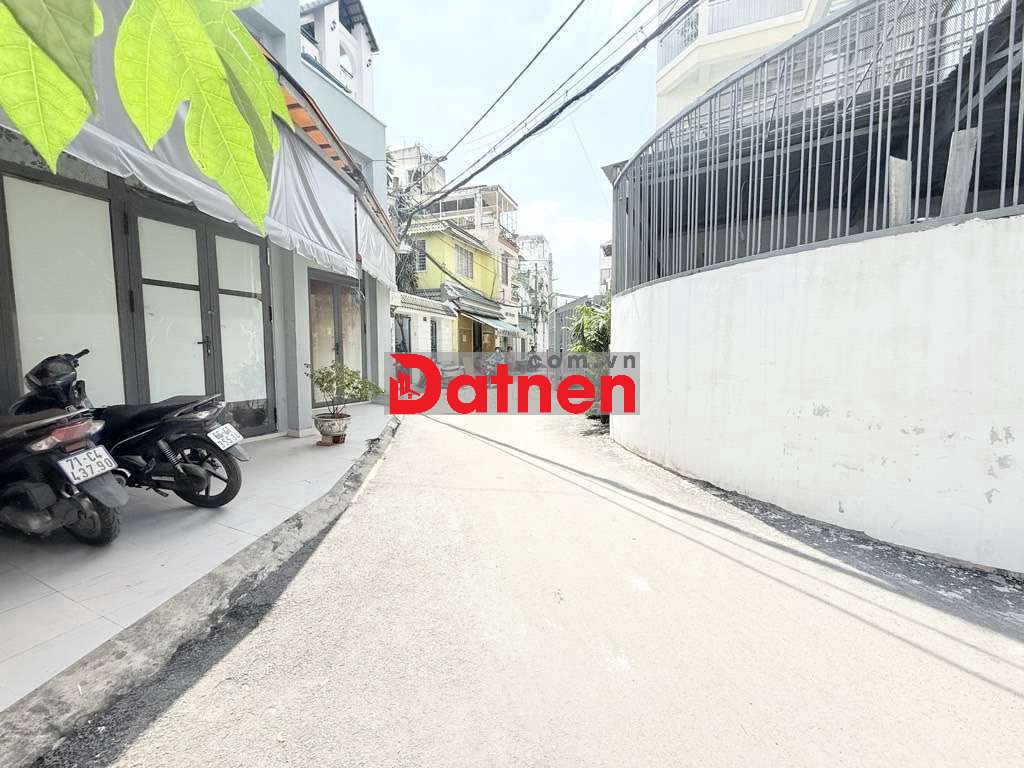 NHÀ ĐẤT ĐẸP