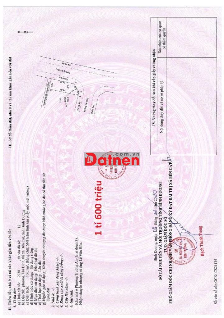 Cần tiền bán miếng đất, đất đẹp, lô góc sổ sẵn