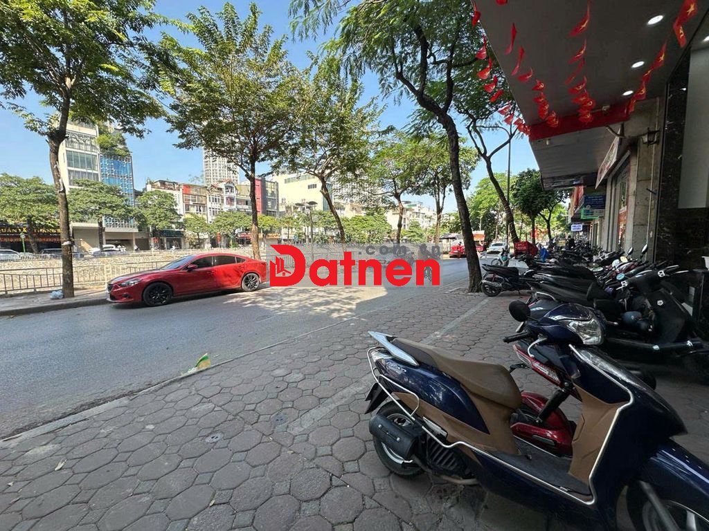 Bán đất phố Vũ Tông Phan - 20m Ra Ô Tô - Ngõ Thông. Dt 26m, mt 3.7m