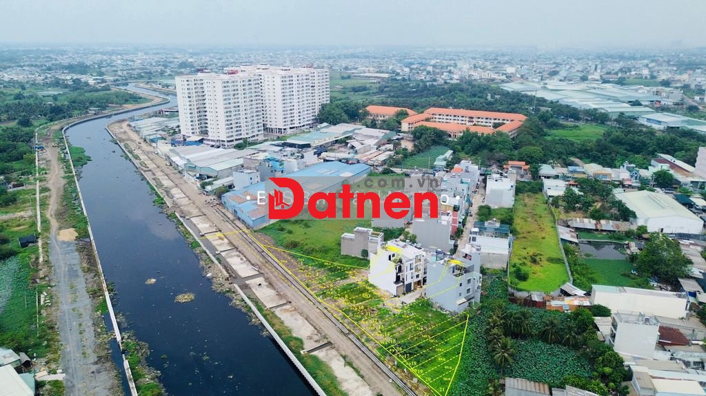 Đất Đầu Tư Mặt Tiền Đường 20m Kênh Tham Lương 80m2 Giá Tốt 5,7 Tỷ SHR