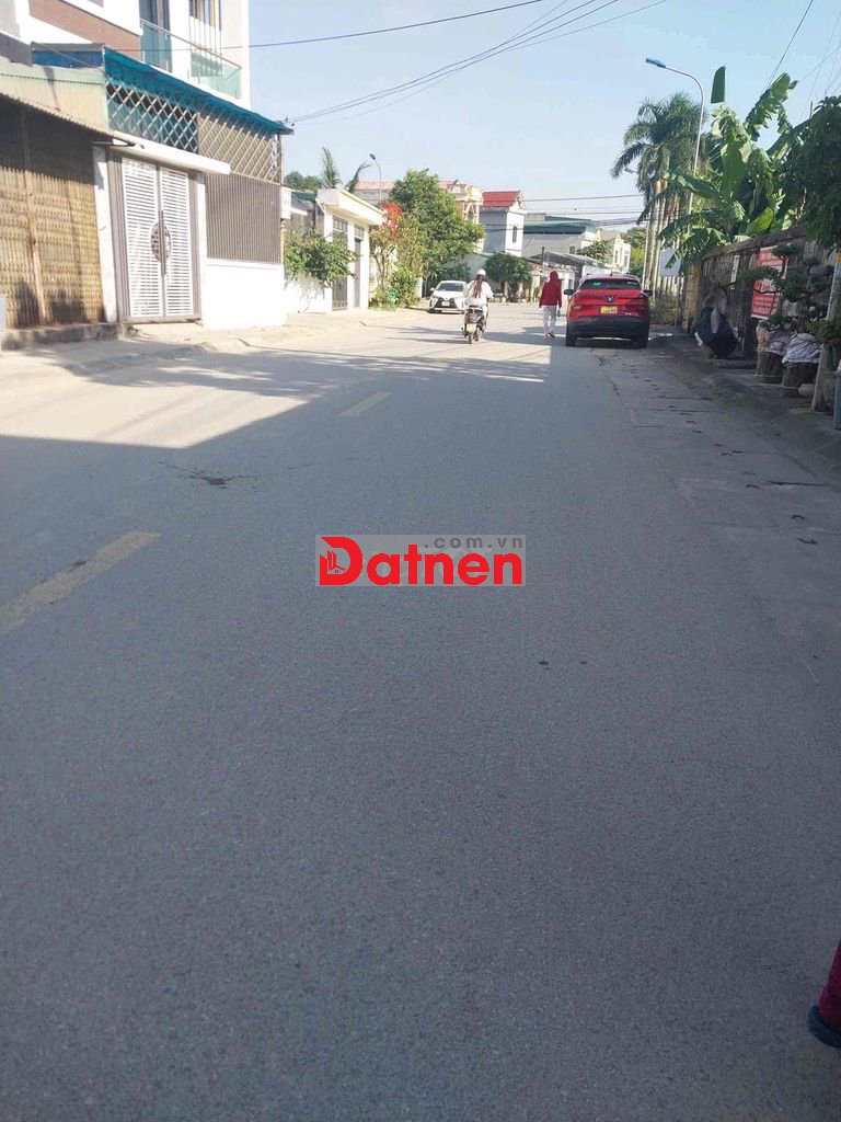 Bán Đất Thôn Gia Lộc, Quảng Thịnh, 120m2 (6x20) , 2,65 Tỷ, Vuông Vi