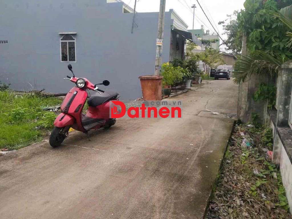 đất nền xe hơi tân túc hẻm ql1a vòng xoay Nguyễn Văn Linh