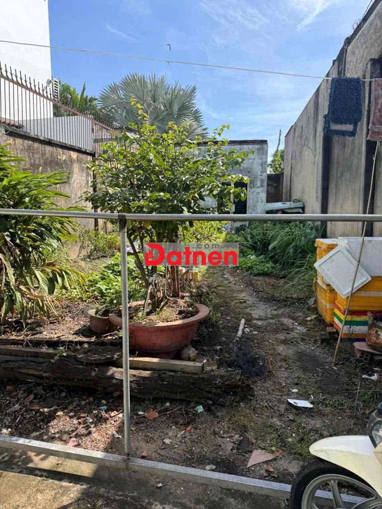 BÁN ĐẤT NGAY CHỢ THỚI TỨ. 5x20m. SỔ HỒNG RIÊNG