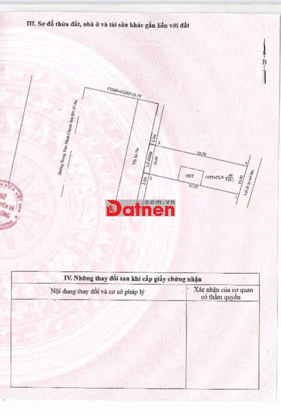 Mặt tiền Hùng Vương, vị trí gần ngã tư Trần Ngọc Lên và Hùng Vương