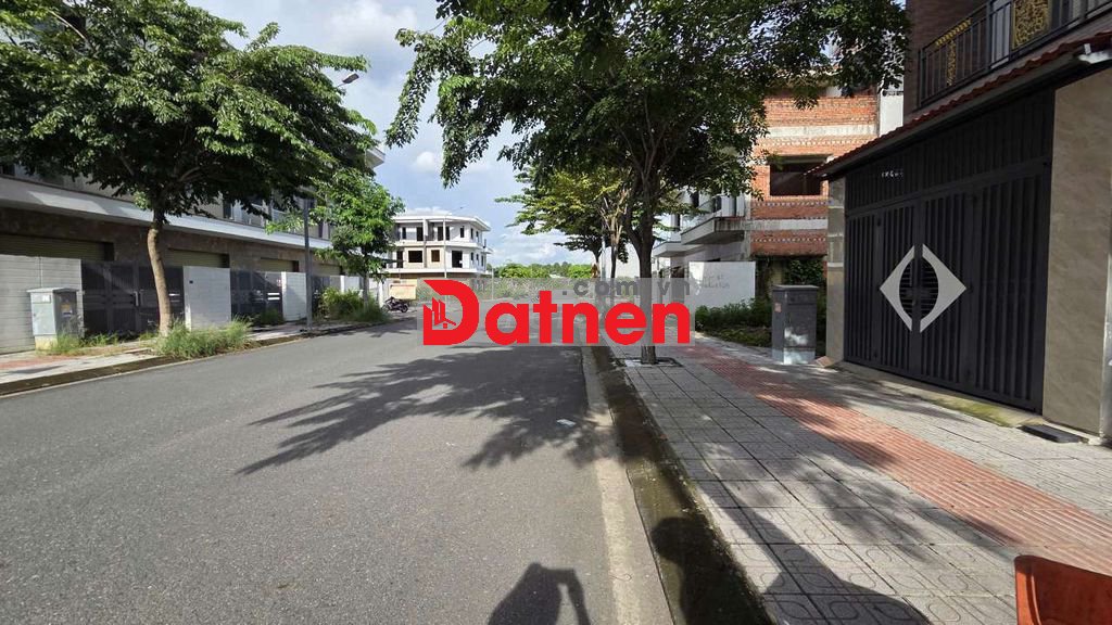 Bán lô đất đường chính F5 khu dân cư Bửu Long 3