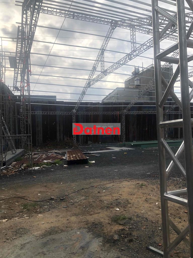 mặt tiền đường thống nhất đối diện bcon gần 1600m vuông cần bán