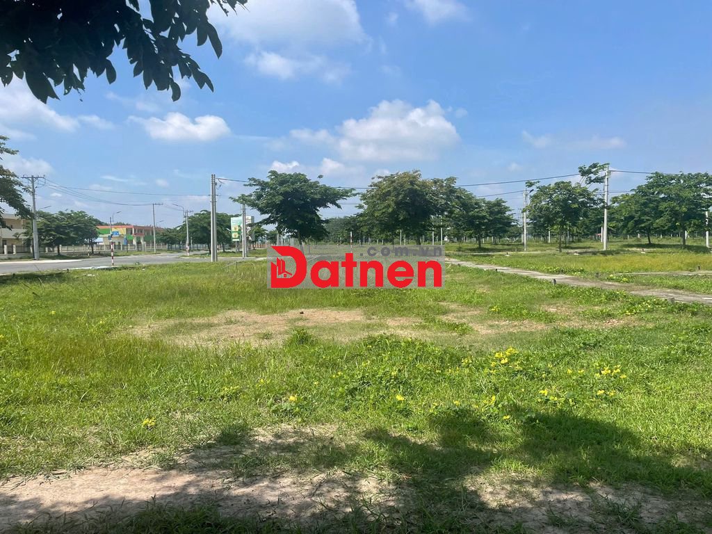 🏡 BÁN ĐẤT MẶT TIỀN TPHCM VỊ TRÍ ĐẸP 3 TỶ 100