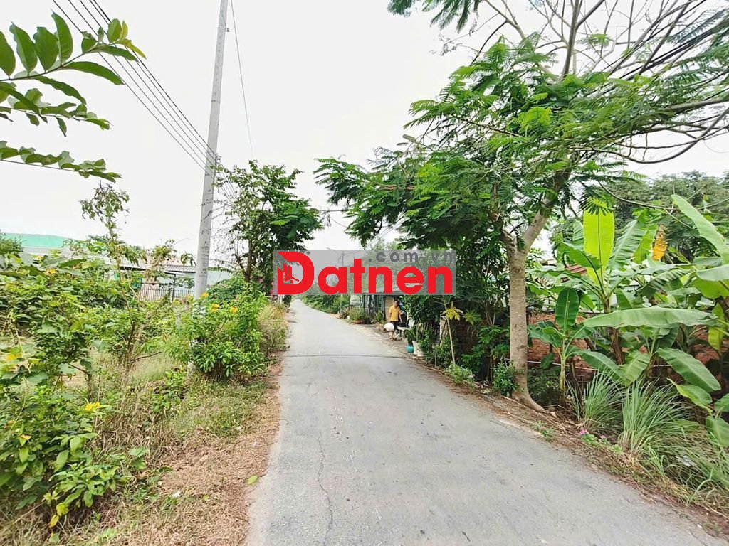 Bán gấp đất mặt tiền đường Xã quy đức,BÌNH CHÁNH