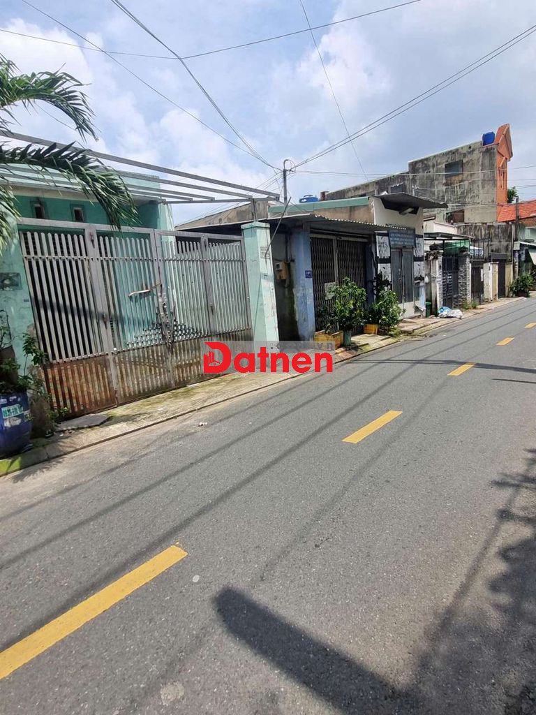 Cần Bán gấp lô đất Mặt Tiền Đường TTN.13.DT 5x35 xây dựng tụ do