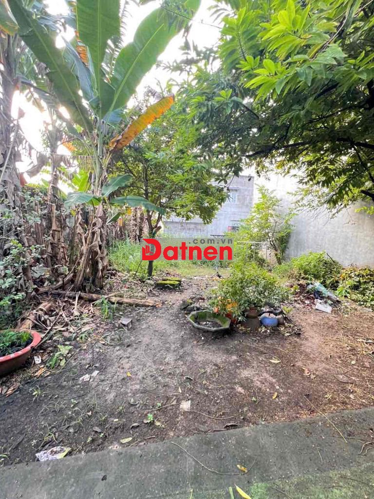 cần ra nhanh lô đất để trả nợ.gần ngã 4 miếu ông cù gần an phú