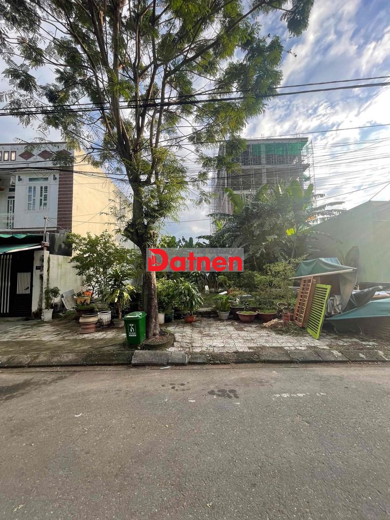 Tùng Thiện Vương Tây Nam sạch đẹp gần đầu hồi. 95m2