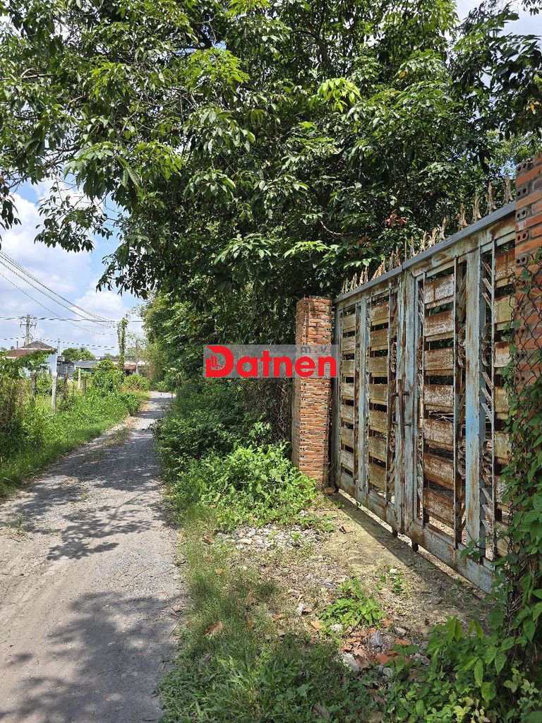 Tôi chính chủ cần bán lô đất full thổ cư huong chính nam xã ANT