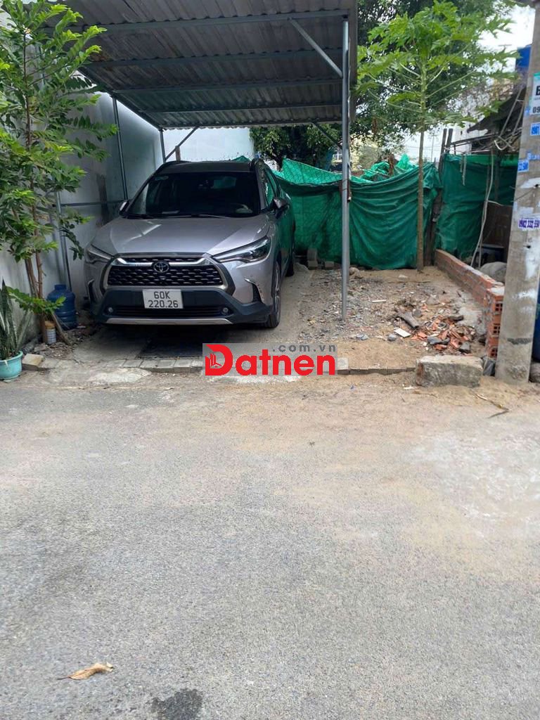 CÒN LÔ BÁN ĐẤT ĐẸP NGUYỄN THỊ TƯ – 990, P. PHÚ HỮU, TP. THỦ ĐỨC