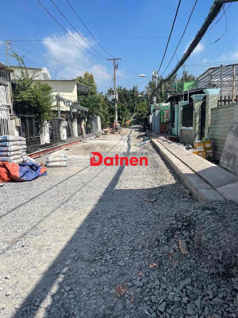 Bán Đất Hẻm Xe Hơi Nhà Bè 87m2 Ngang 6,5m. 2,3ty Gần Chợ,Trường Học