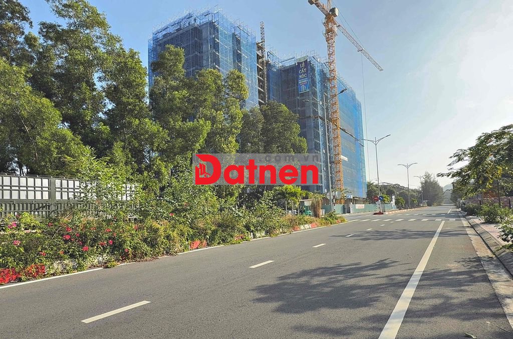 BÁN ĐẤT MẶT TIỀN TRƯỜNG CHINH ĐỐI DIỆN NOXH ECOHOME 1