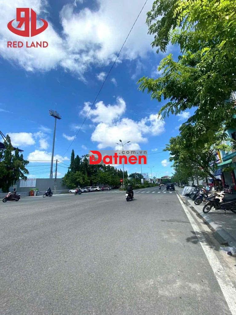 BÁN ĐẤT KIỆT LÊ QUÝ ĐÔN CÁCH VINCOM CHỈ VÀI BƯỚC GIÁ 3,XXX TỶ