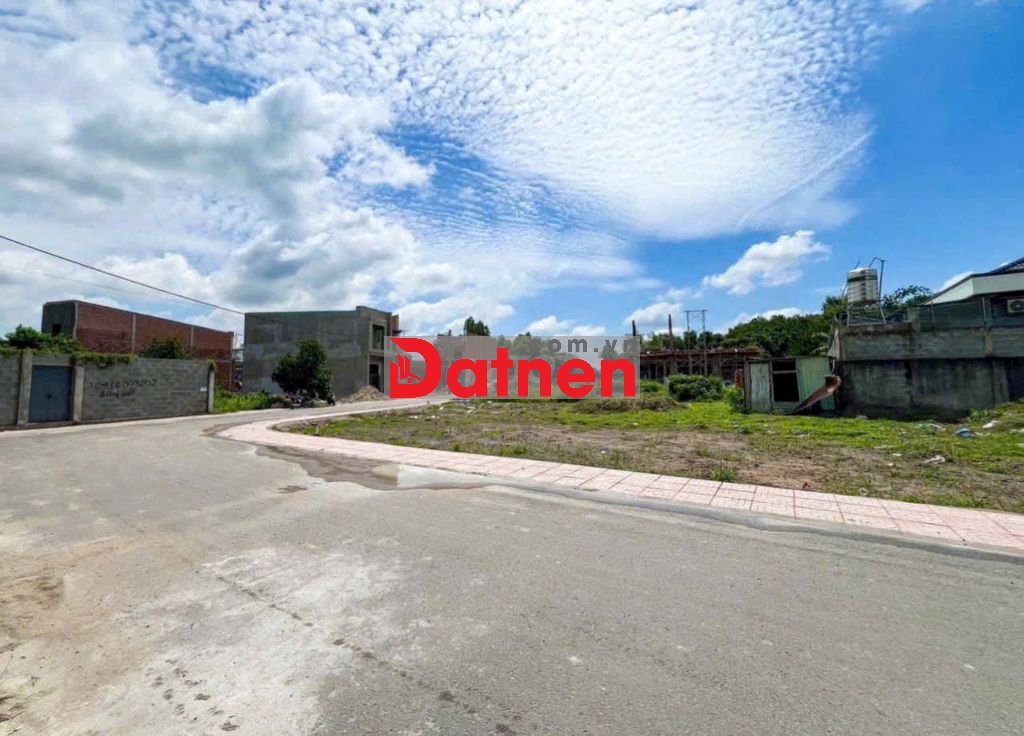 2 LÔ ĐẤT SHR VỊ TRÍ ĐẸP NGAY TÂN PHONG ĐƯỜNG ĐỒNG KHỞI