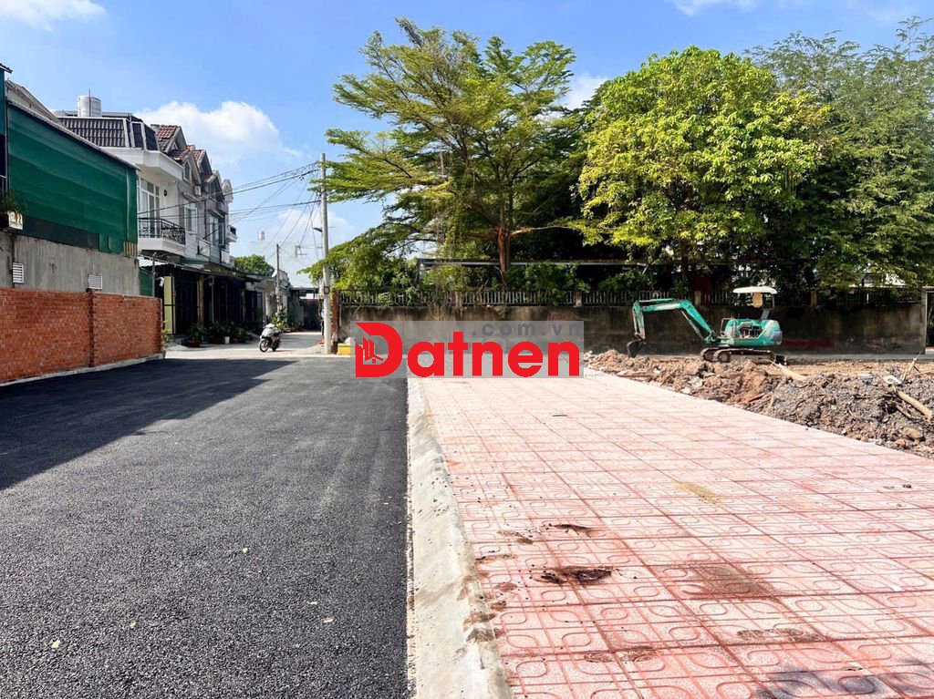 Đất đường Thạnh Lộc 39, (5x20) hơn 100m2, đường rộng 8 nhựa, Thạnh Lộc