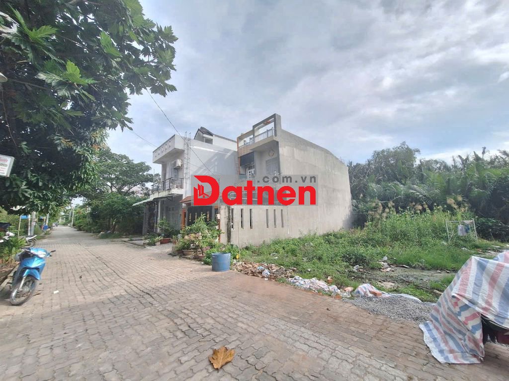 ĐẤT THỔ CƯ HẺM 154 NGUYỄN VĂN TẠO.