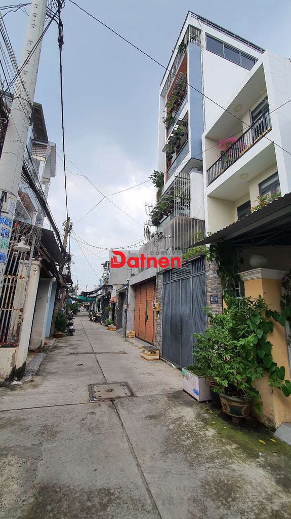 NHỈNH 11 TỶ , 260m2 full thổ , HXH , Bình Tân giáp TÂN PHÚ