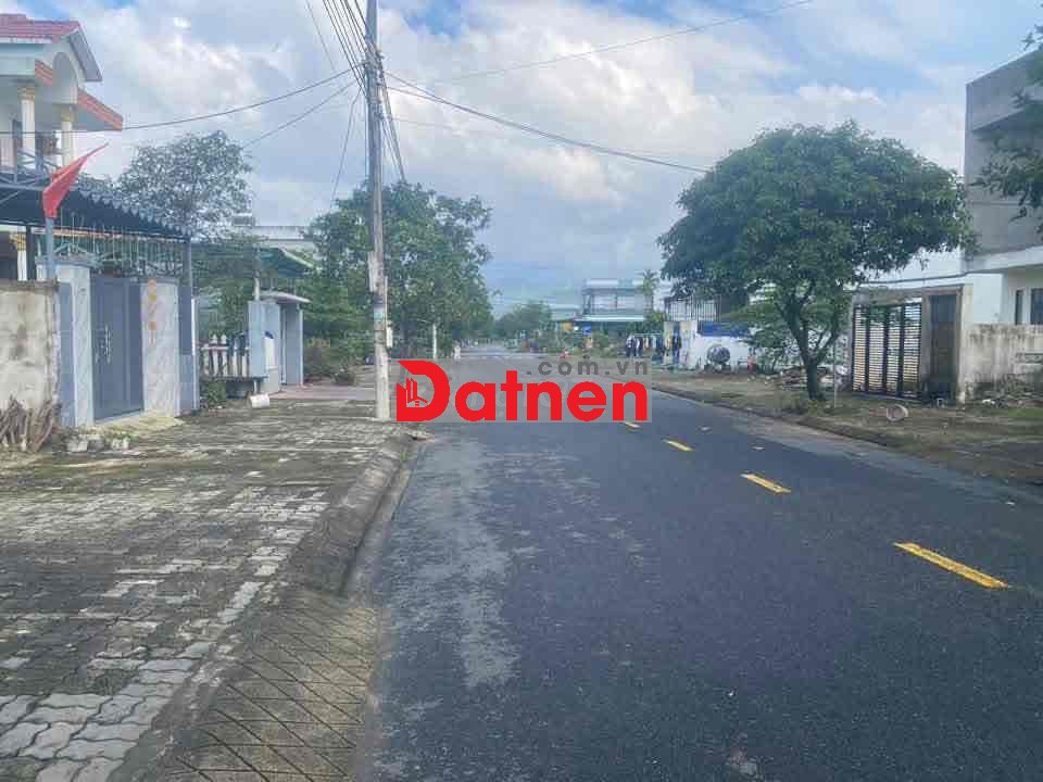 CẦN TIỀN BÁN GẤP LÔ ĐẤT 7m5 TẠI HOÀ LIÊN