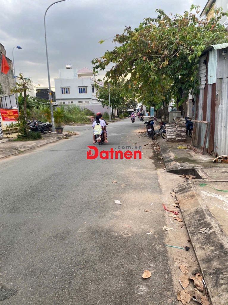 bán nền BT 8x20 160m2 KDC 47ha an phú Tấy bình chánh đường 7A giá 6ty