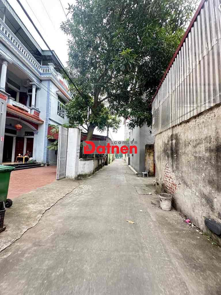 can tien bán gấp 65m dat đa tiện thuan thành bac ninh .***