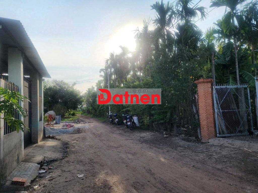 Ngộp hạ giá! 1 sẹc ngắn đường An Nhơn Tây, DT 1600 m2, có 215m thổ cư