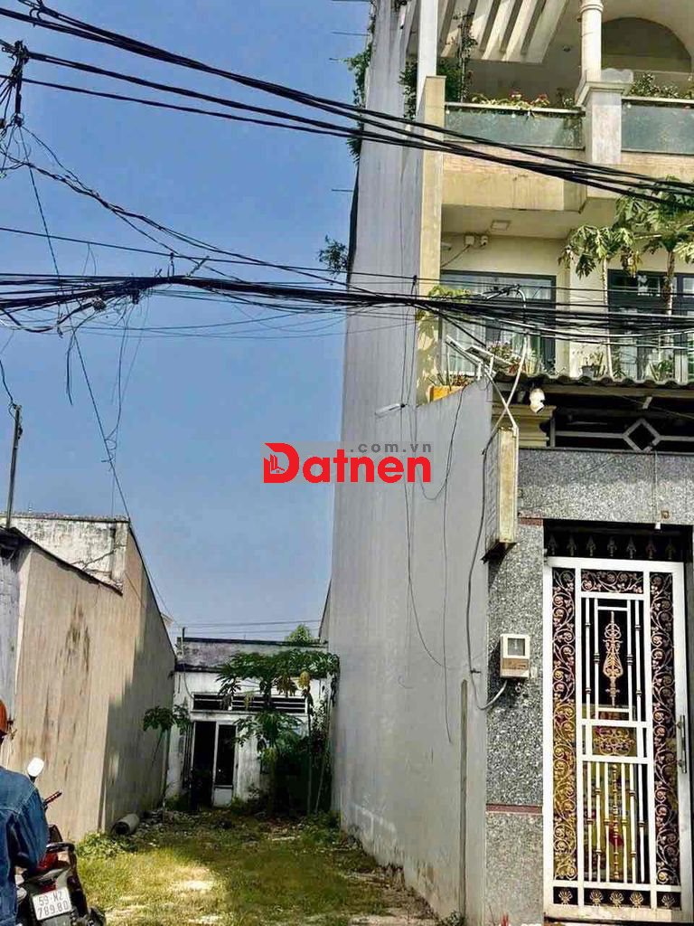 ĐẤT SHR 4*25m ĐƯỜNG NHỰA THÔNG 8M MẶT TIỀN ĐƯỜNG VŨ GIỚI GẦN UBND VLB