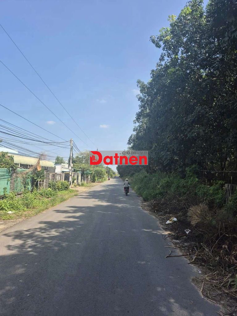 Bán lô đất 6x70. Giá bao rẻ. Ngay sau Đại Học Việt Đức. Giá siêu bể