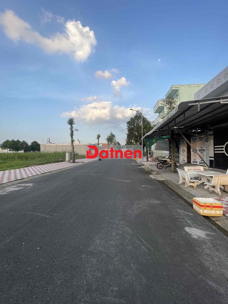 Bán Nền Biệt Thự Hồng Loan 375m2