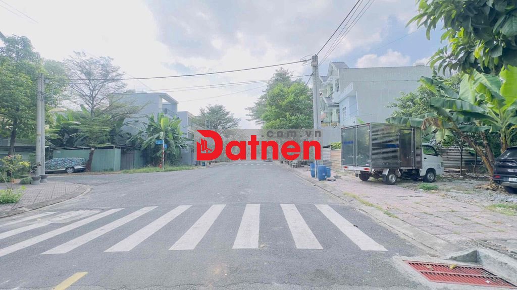 Đất KDC đất mới mặt tiền rộng 16m gần ngã tư chiêu liêu Tân Bình Dĩ An