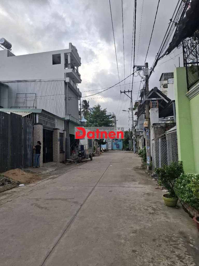 Bán gấp lô đất mặt tiền đường tl40 phường thạnh lộc 12