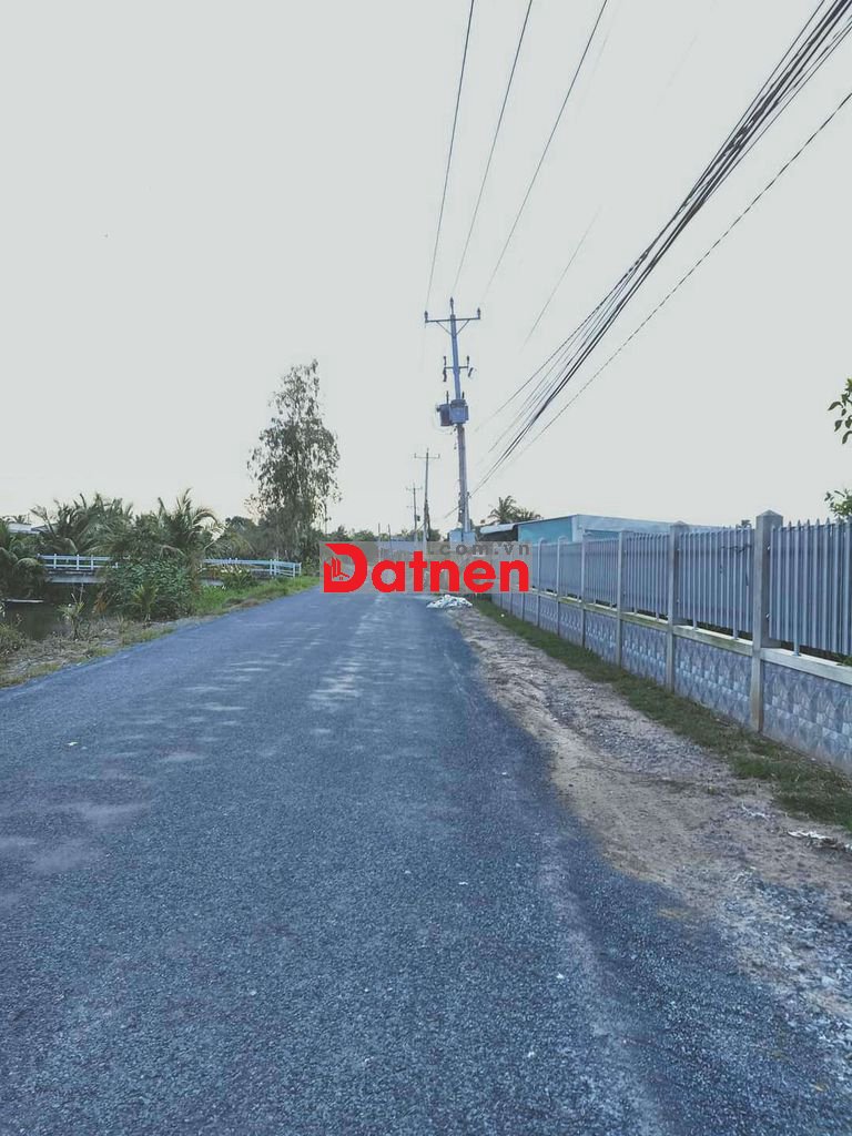 Tiền Giang, đất có thổ cư 300m