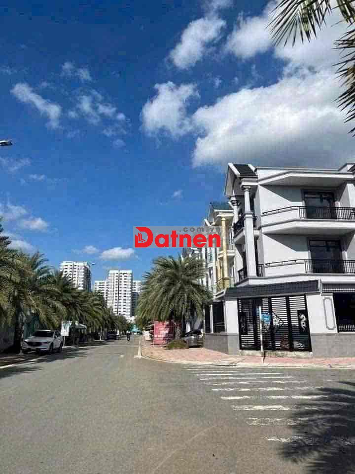 BÁN CENTANA ĐIỀN PHÚC THÀNH TRƯỜNG LƯU 5,5 TỶ/93,7M2 SỔ HỒNG