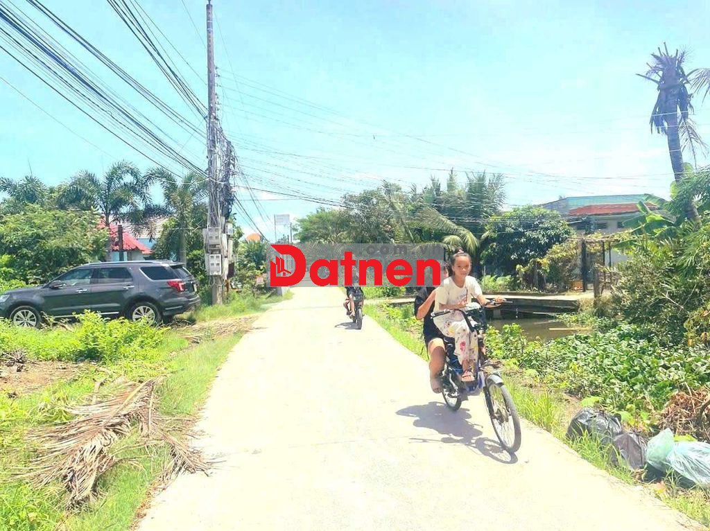 Hàng Vip, Chỉ 1.15 tỷ sở hữu 1113m2 đất thổ đường ô tô Lạc Tấn