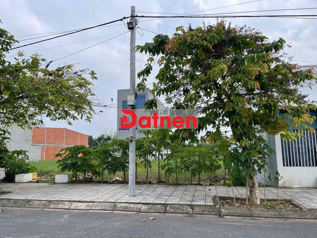 Bán đất Bình Chánh 90m2, MT đường 10m, liền kề đường TL10